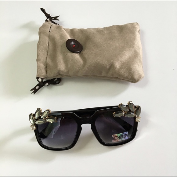 Embellished Black Rhinestone Sunglasses - Picture 3 of 4